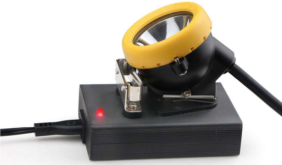 KL5M LED Mining Headlamp Charger