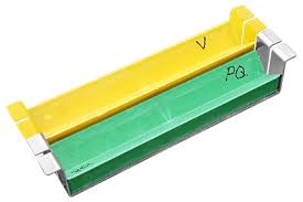 Almonte V-Core Holder